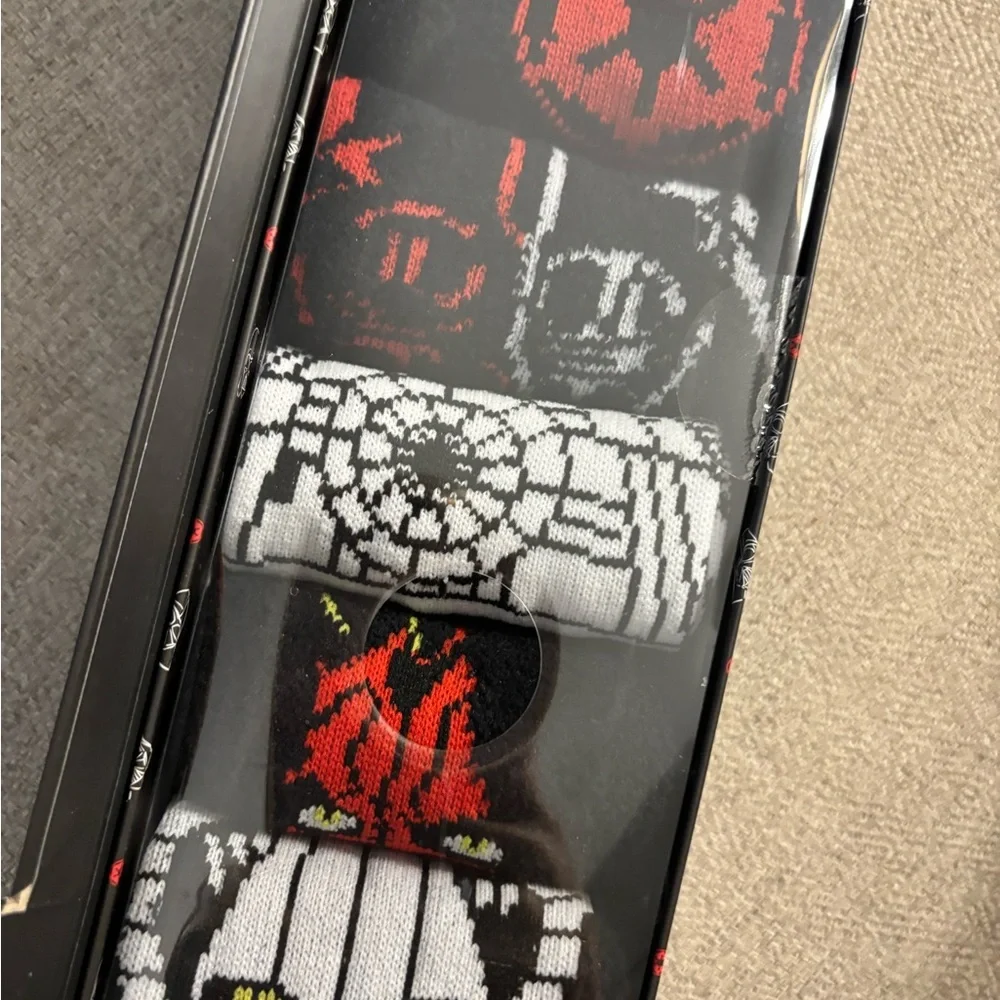 Disney Star Wars 7-Pack Men's Crew Socks Gift boxed New Sz 6-12